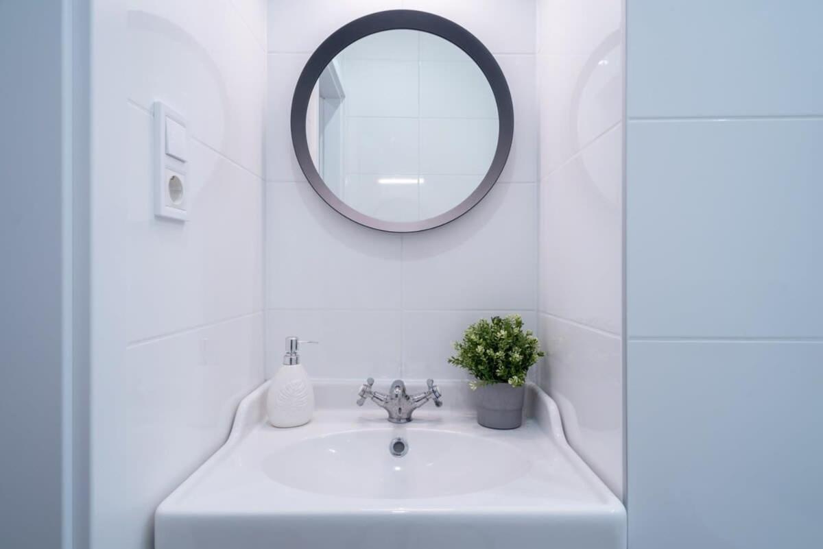 Super Central New Apartment With Air Conditioning Budapest Exterior foto