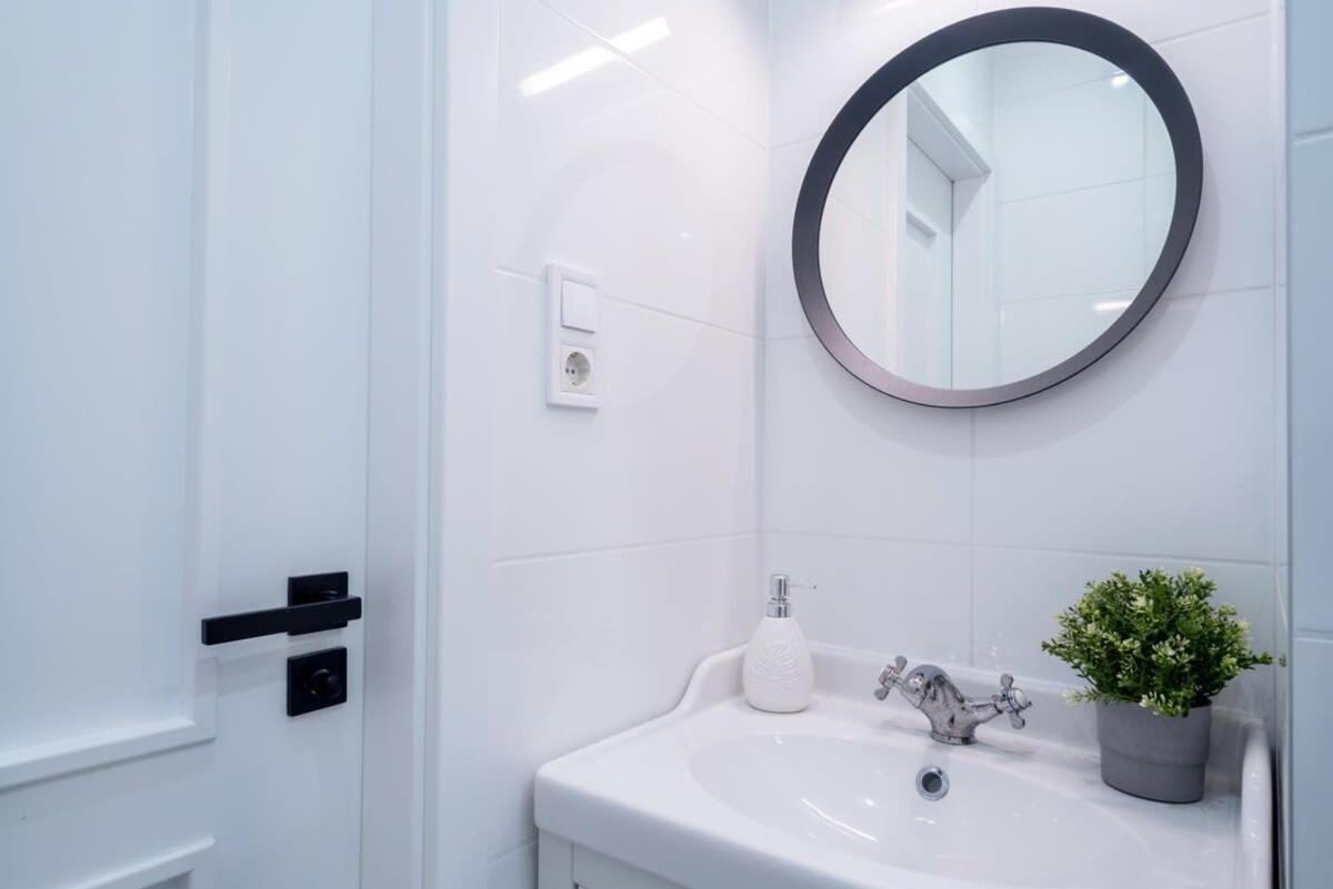 Super Central New Apartment With Air Conditioning Budapest Exterior foto